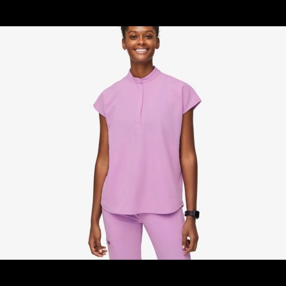 Figs MP joggers and M top in Dusk. Never worn. No tags.